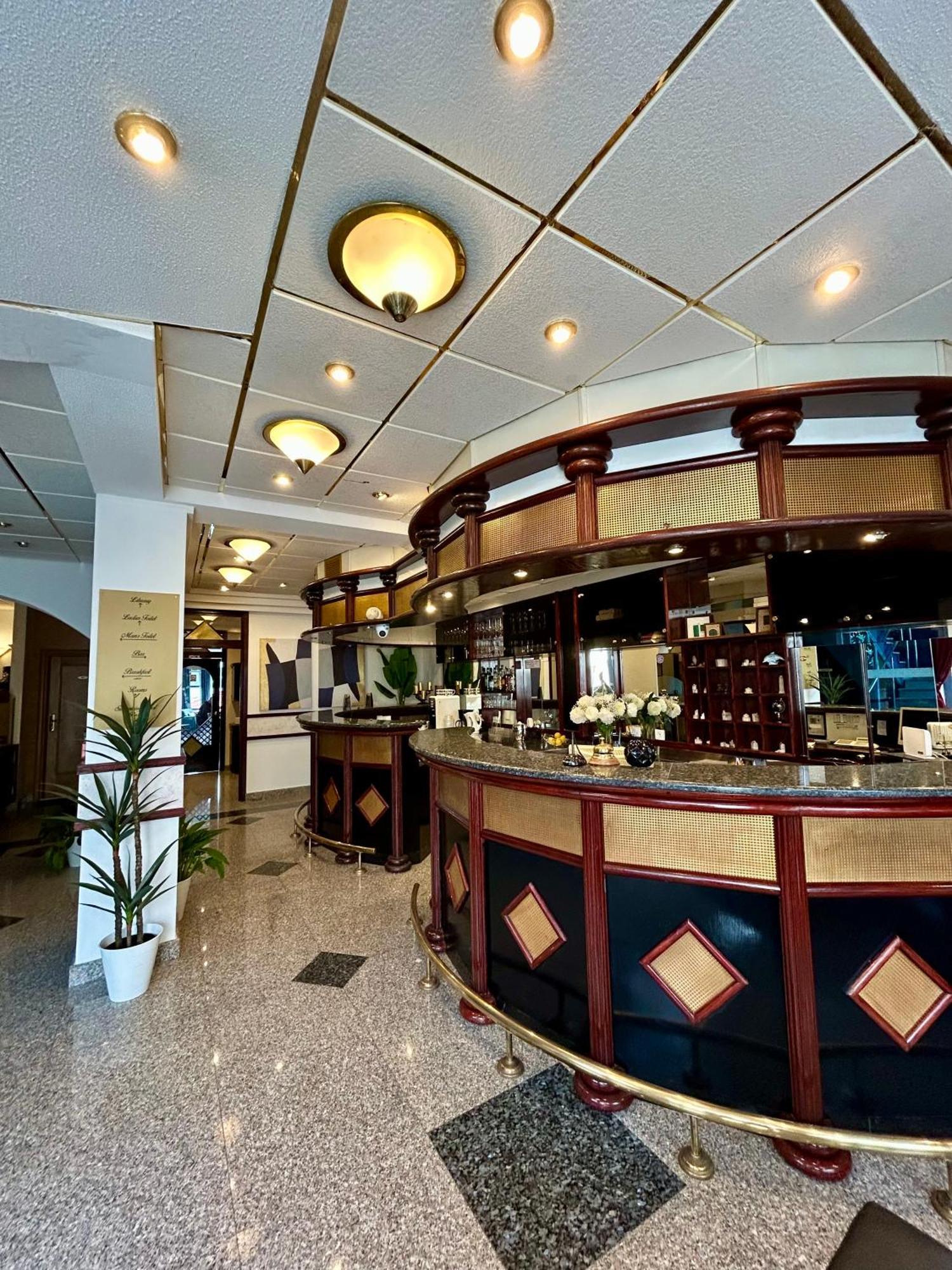 Hotel Bavaria Trogir Seget Donji Bagian luar foto