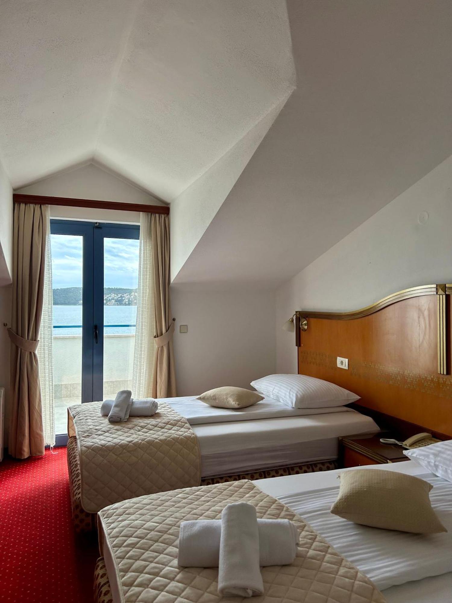 Hotel Bavaria Trogir Seget Donji Bagian luar foto