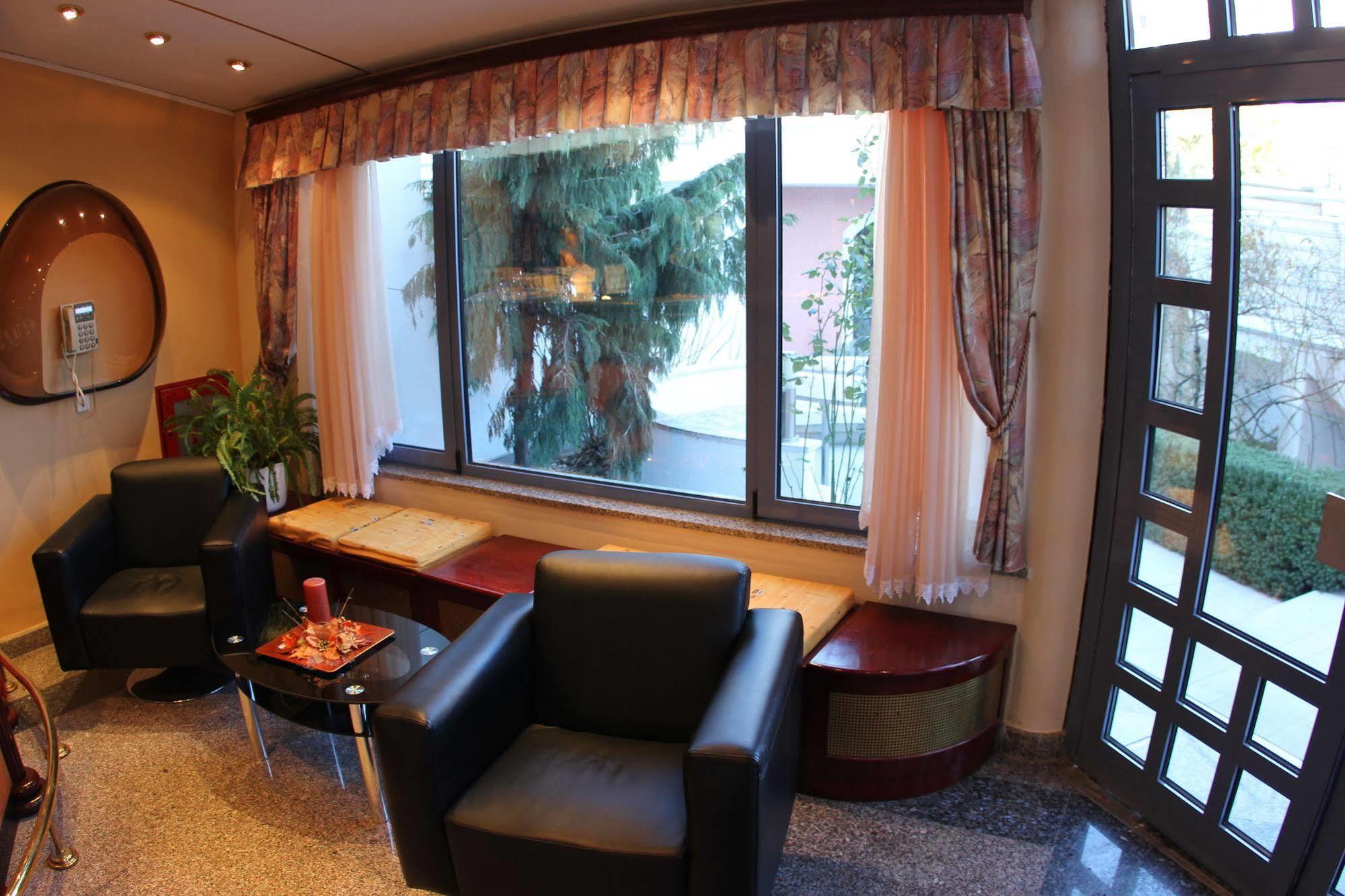 Hotel Bavaria Trogir Seget Donji Bagian luar foto
