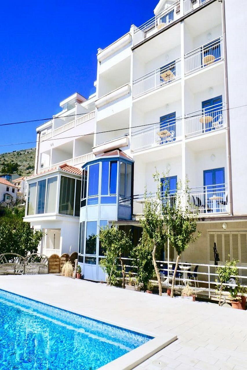 Hotel Bavaria Trogir Seget Donji Bagian luar foto